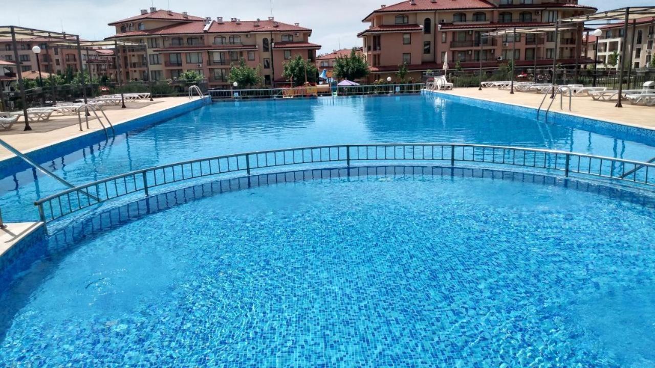 Charming Studio In Sorrento Sole Mare Sveti Vlas Buitenkant foto