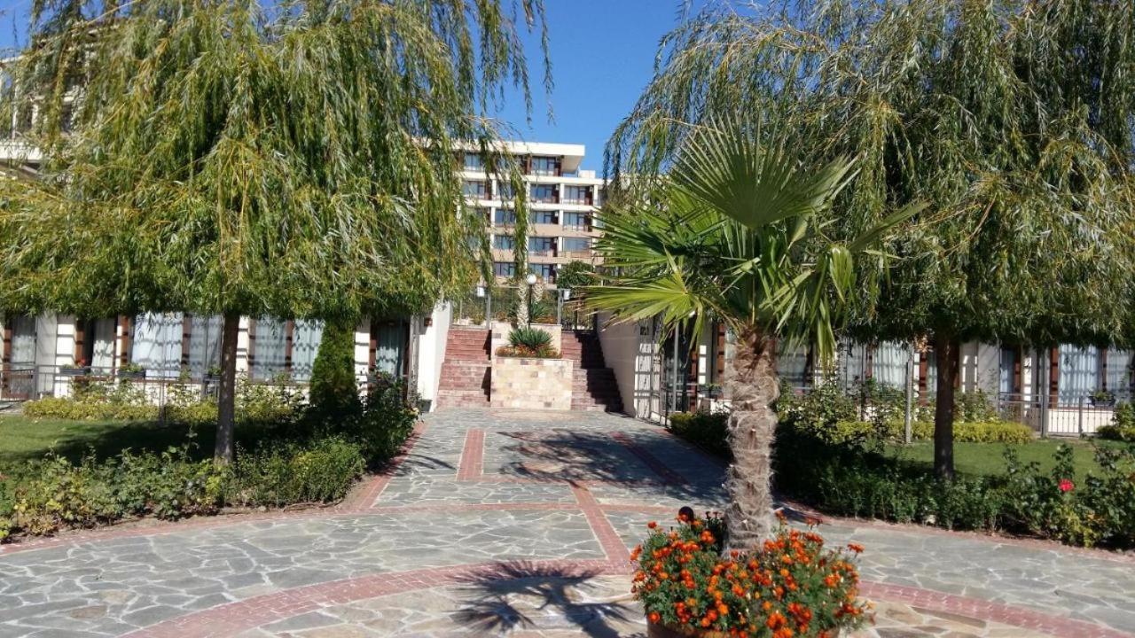 Charming Studio In Sorrento Sole Mare Sveti Vlas Buitenkant foto